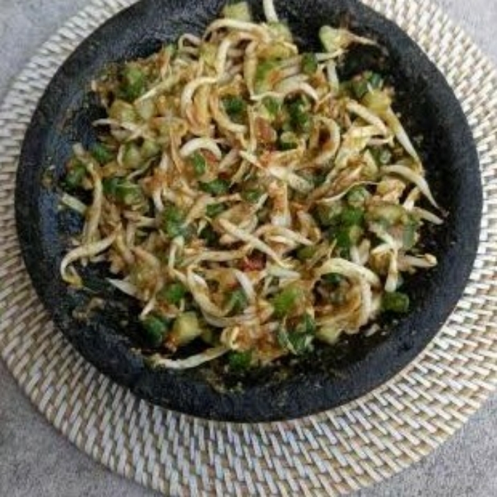 Lotek Sayur Mentah