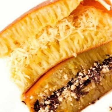 MARTABAK 2 RASA SPESIAL