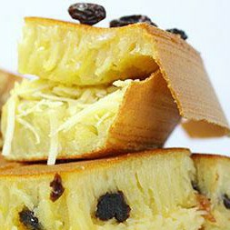 MARTABAK KISMIS-KETAN-KEJU