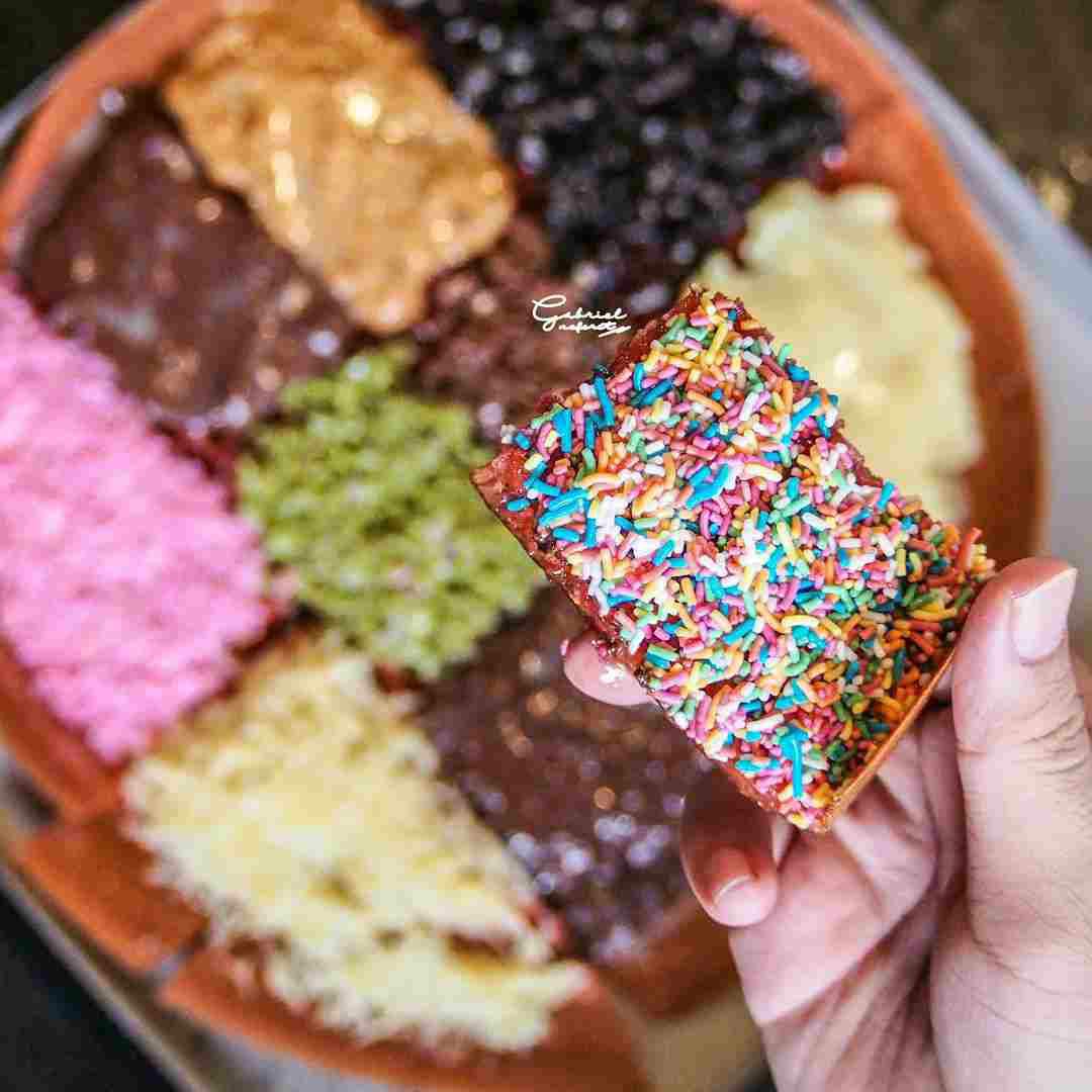 MARTABAK PIZZA 10 TOP