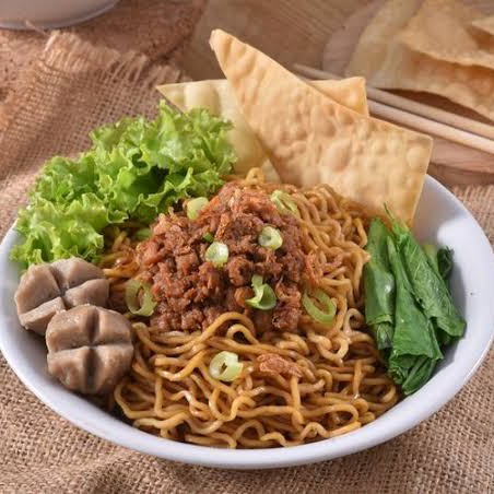 MIE AYAM OKEM