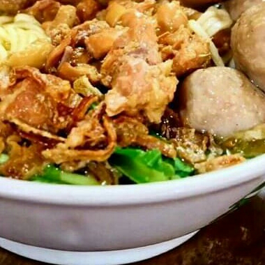 MIE BASO KEJU