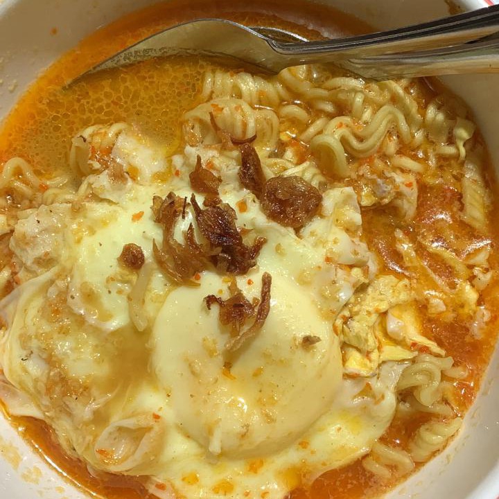 MIE GILAK