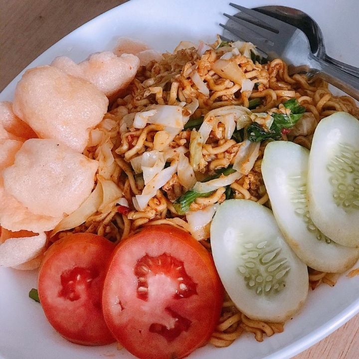 MIE GORENG SPECIAL