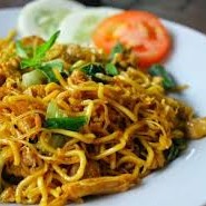 MIE GORENG TELUR CEPLOK