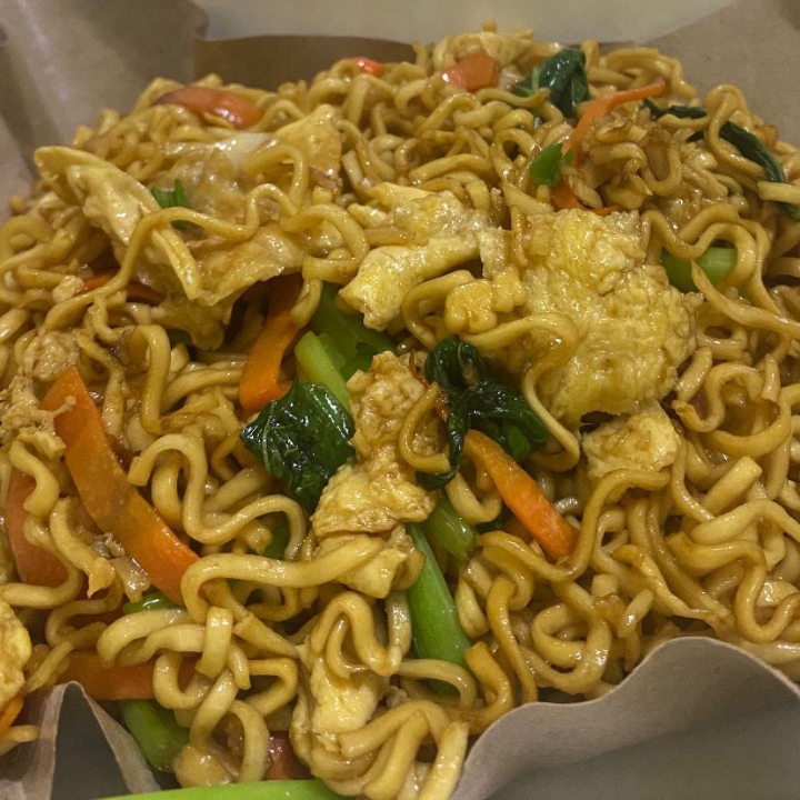 MIE KUNING GORENG 