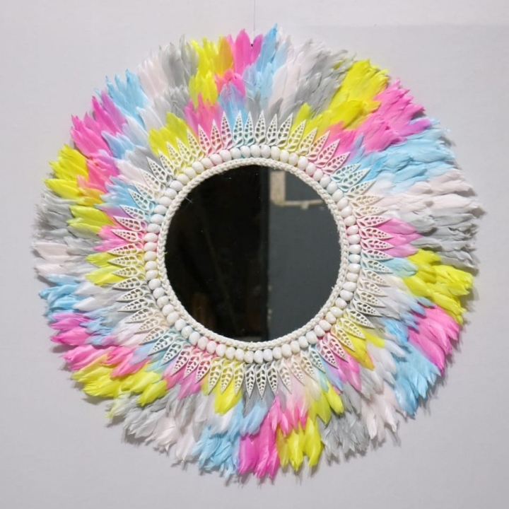 MIRROR BULU AESTETIC