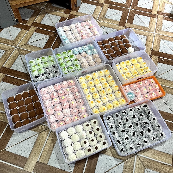 MOCHI 