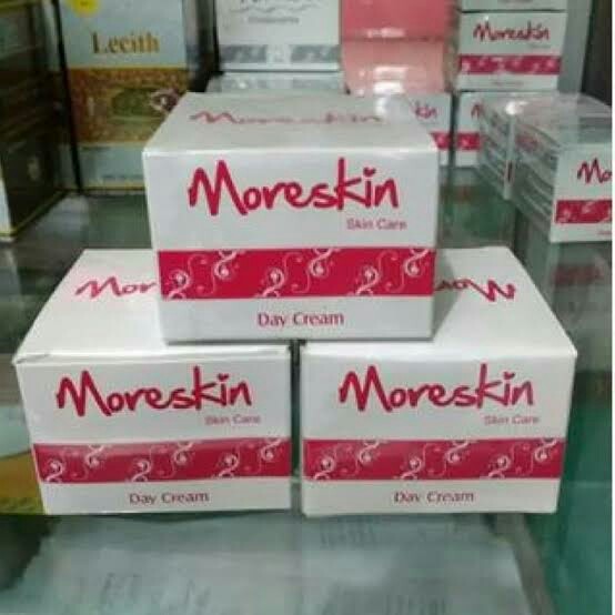 MORESKIN DAY CREAM KRIM SIANG 3