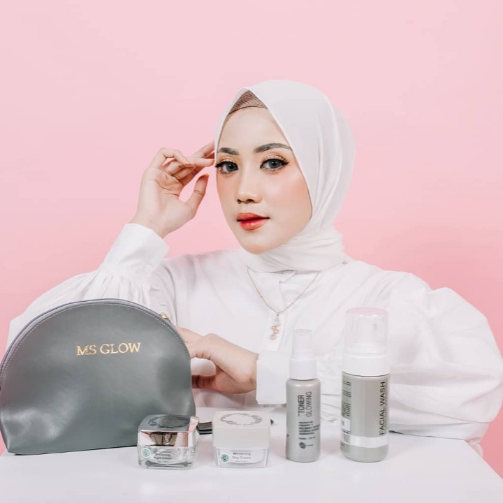 MS GLOW Paket Whitening Free special Gift