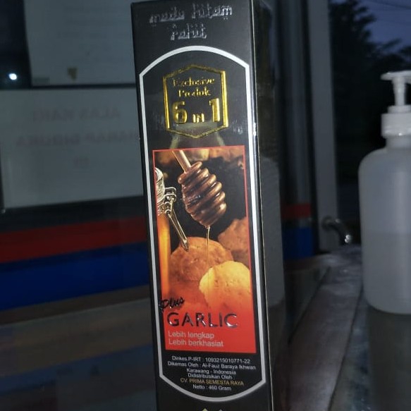 Madu Hitam Pahit