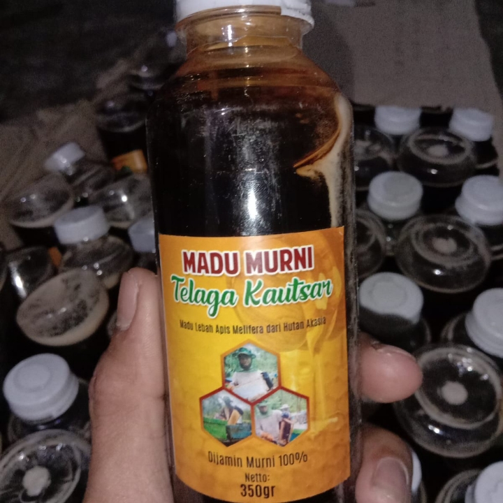 Madu Murni Hutan Akasia