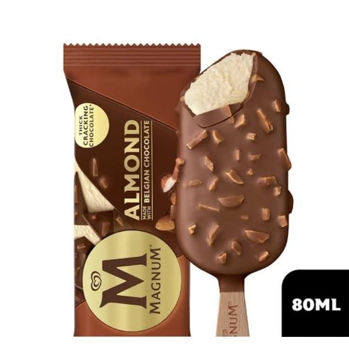 Magnum Almond 
