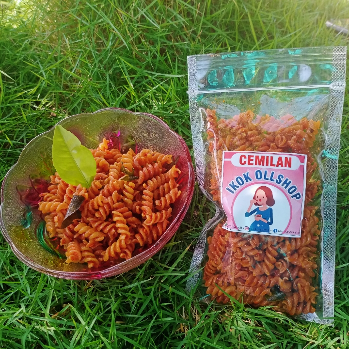 Makroni Spiral Pedas