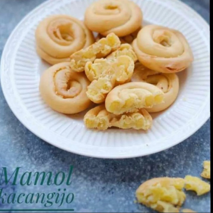 Mamol Kacang Ijo
