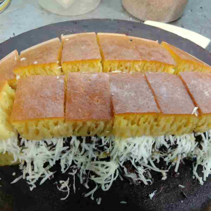 Martabak Bangka Keju Coklat