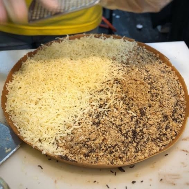 Martabak Coklat Kacang Keju Original
