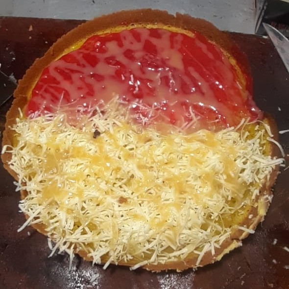 Martabak Dengan Keju Mix