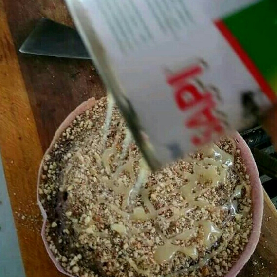 Martabak Kacang Coklat