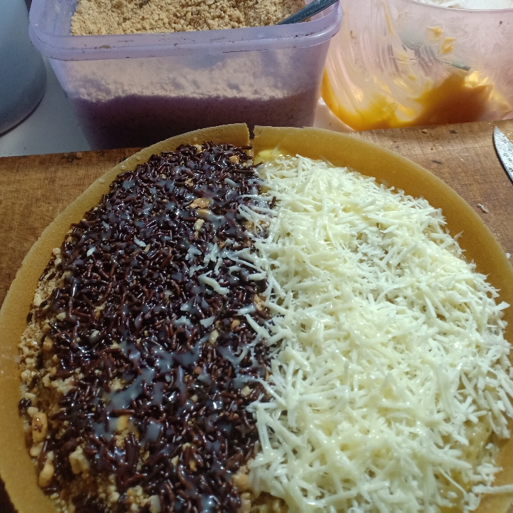Martabak Kacang Coklat Keju