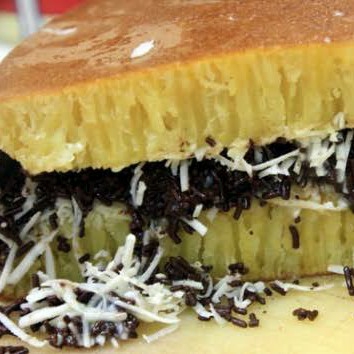Martabak Keju Coklat