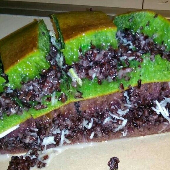 Martabak Ketan Hitam