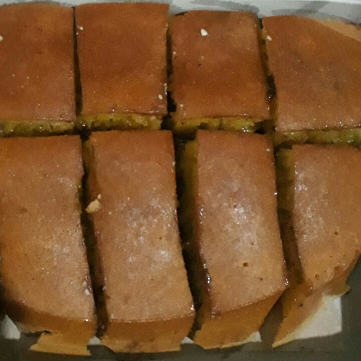 Martabak Manis Keju Kismis