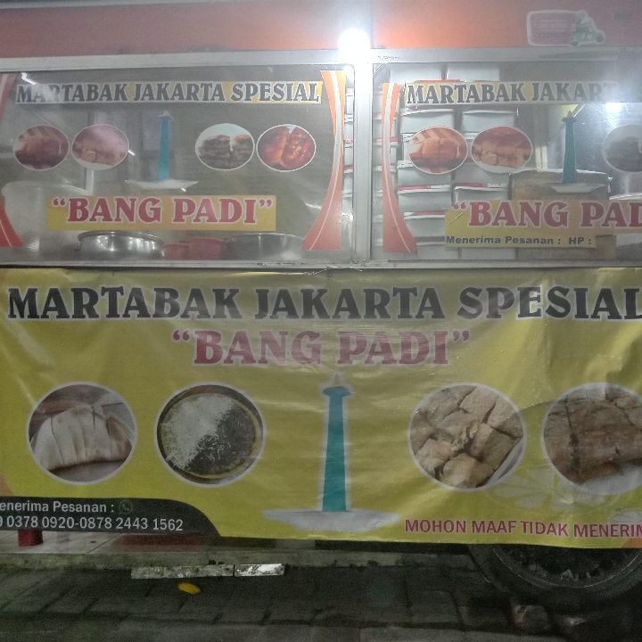 Martabak Manis Super Jumbo Kacang Coklat