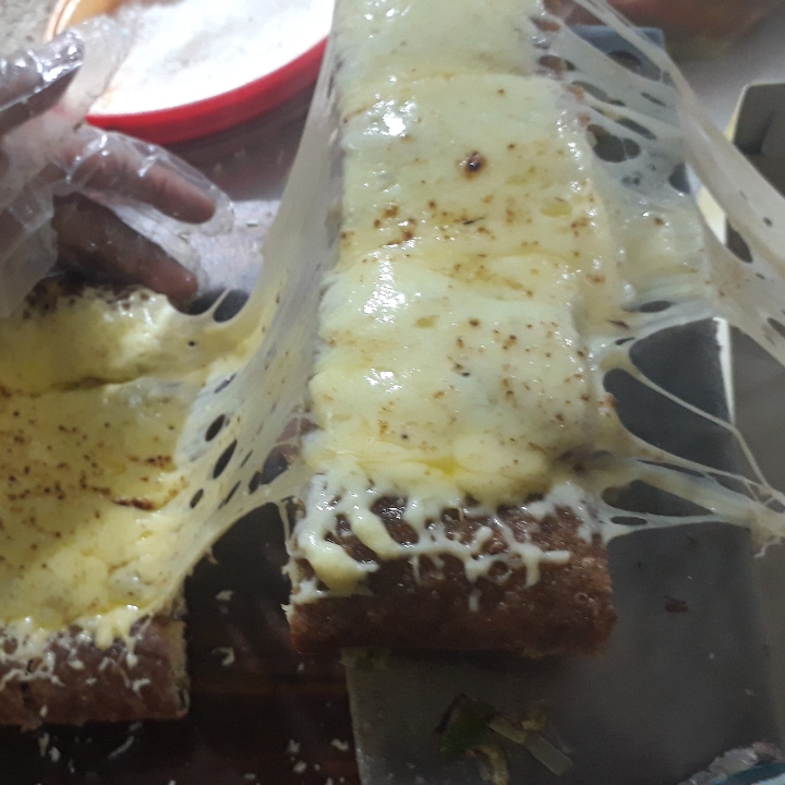 Martabak Mozzarella