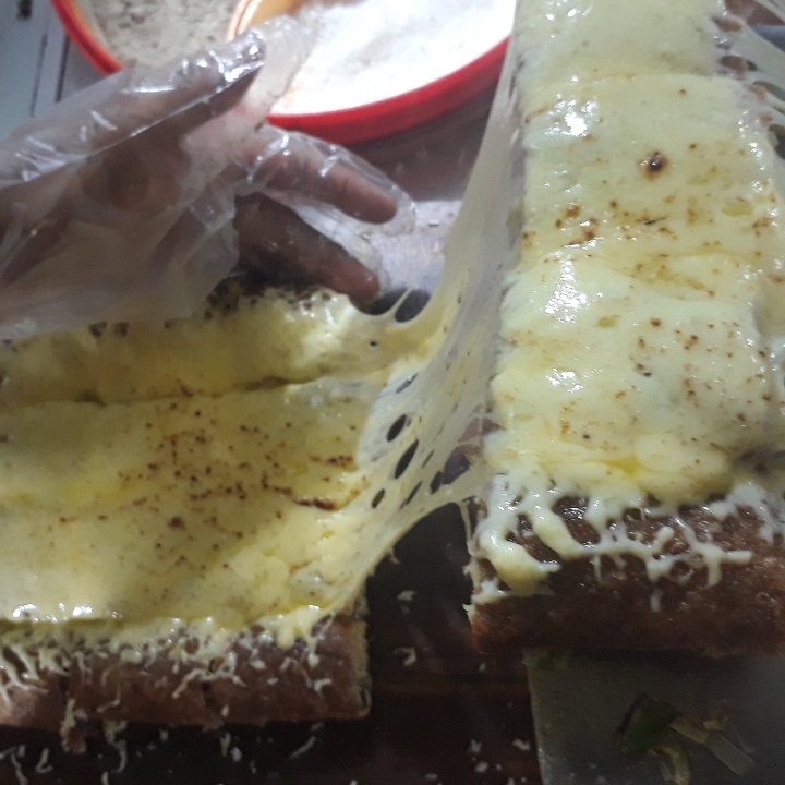 Martabak Mozzarella