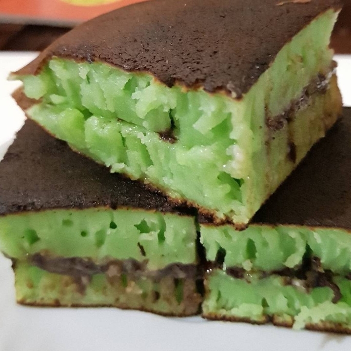 Martabak Pandan KEJU KACANG SUSU