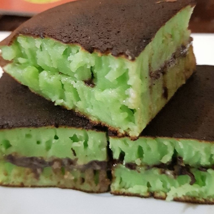 Martabak Pandan KEJU PISANG SUSU