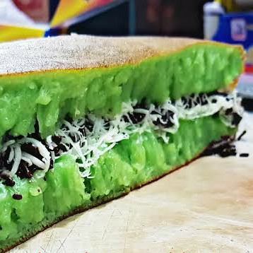 Martabak Pandan Keju Cokelat