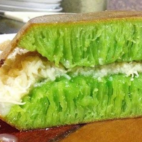Martabak Pandan Keju Spesial Susu