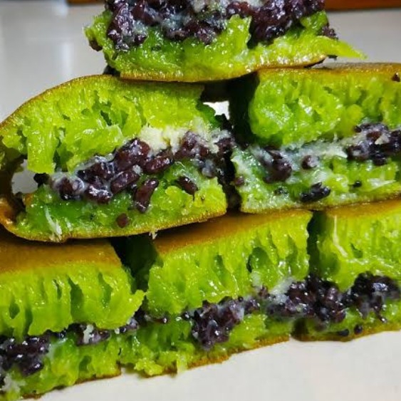 Martabak Pandan Ketan Spesial