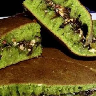 Martabak Pandan Mesis Kacang Susu