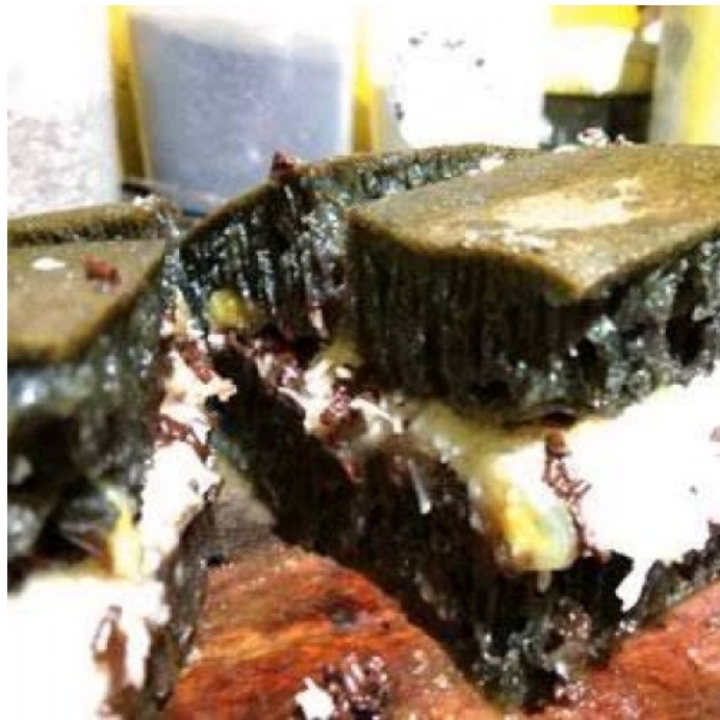 Martabak Pisang Keju Coklat Hitam