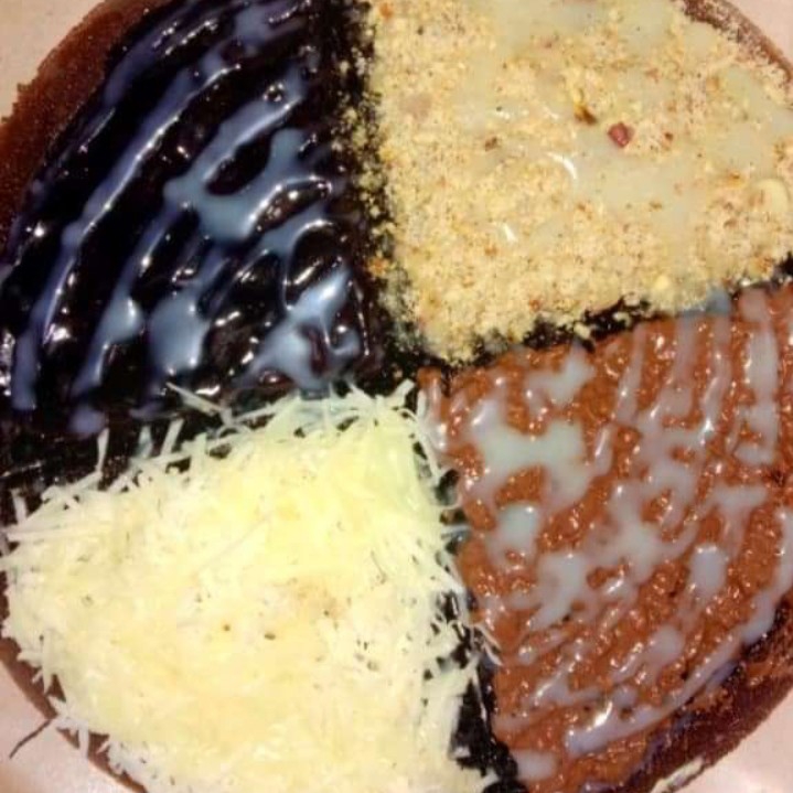 Martabak Pizza 4 Rasa