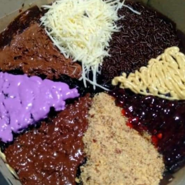 Martabak Pizza 8 Rasa