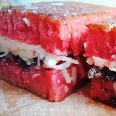 Martabak Red Velvet Keju Spesial Susu