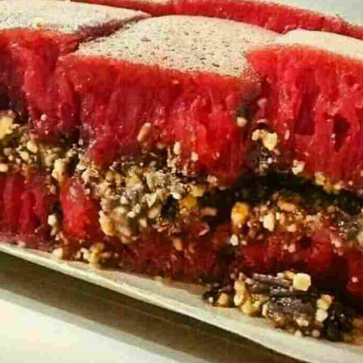Martabak Red Velvet Mesis Kacang Susu