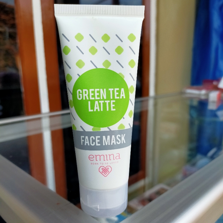 Masker Emina