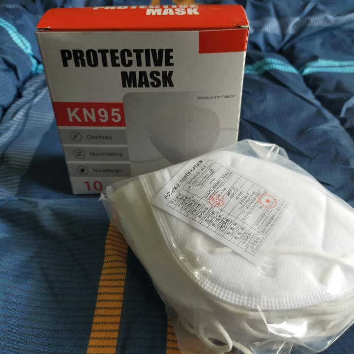 Masker KN95 Putih