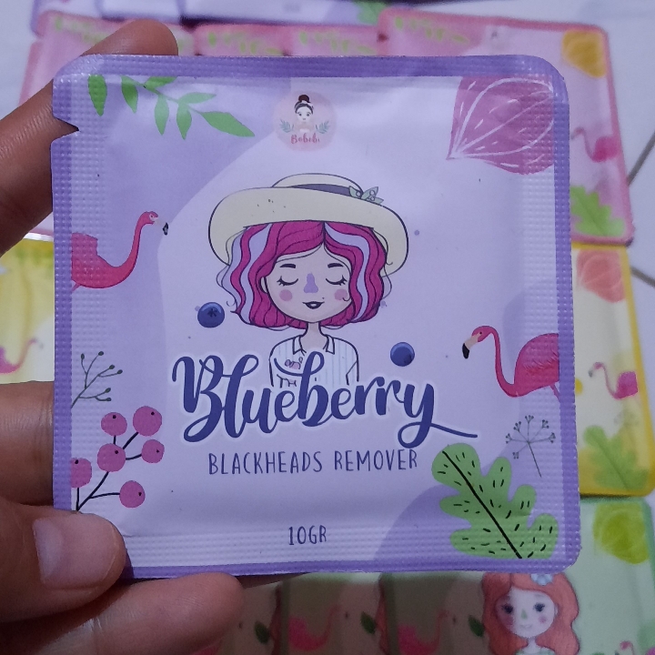 Masker Komedo Bluberry