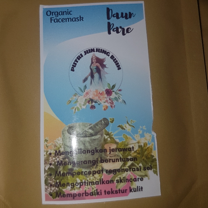 Masker Wajah Organik Putri Junjung Buih