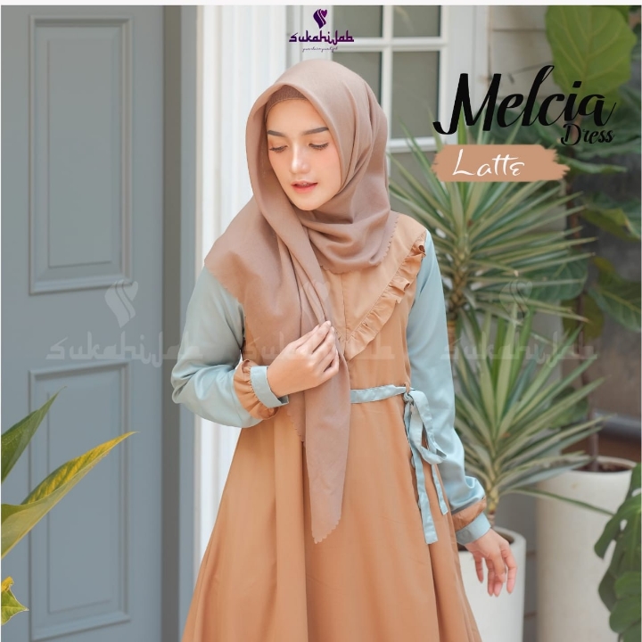 Melcia Dress
