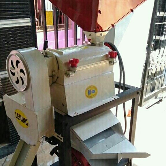Mesin Penggiling Padi Tanpa Sekam 2