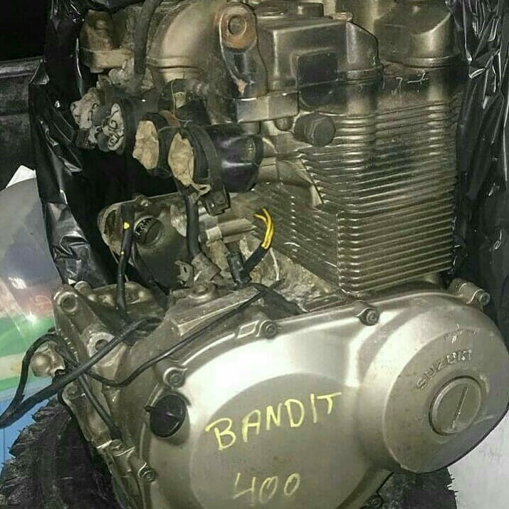 Mesin Suzuki Bandit 400