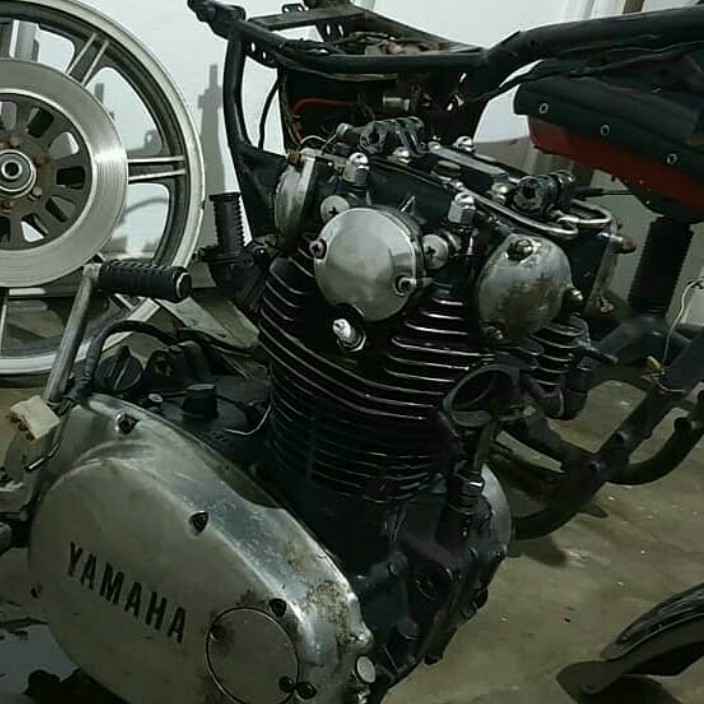 Mesin Xs650