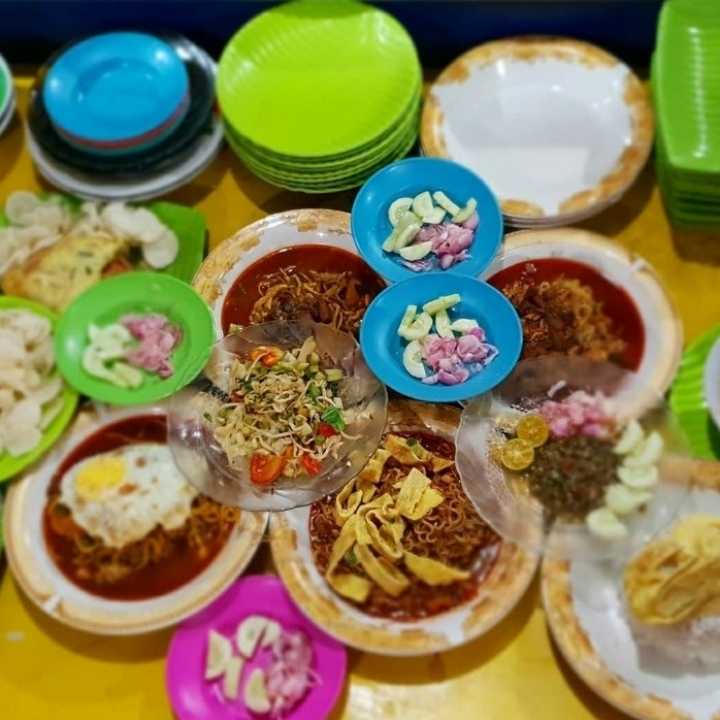 Mie ATJEH Kuah Daging Sapi 